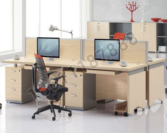 點(diǎn)擊查看商品:屏風(fēng)桌